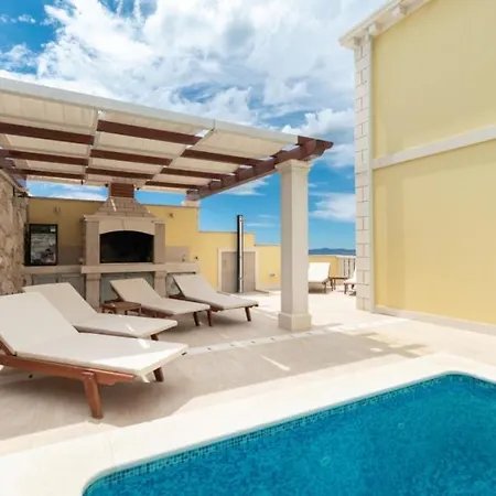 فيلة Vanilla By Guide