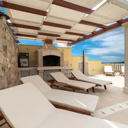 فيلة Vanilla By Guide بريسبا