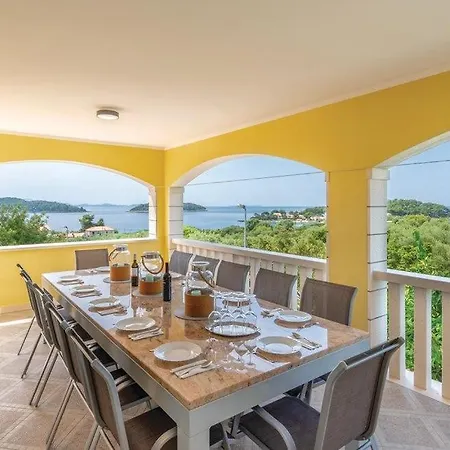 Vanilla By Guide بريسبا