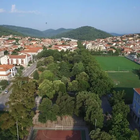 فيلة Vanilla By Guide بريسبا